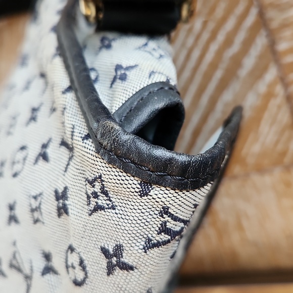 LOUIS VUITTON Mini Lin Navy Blue Crossbody/ Shoulder Bag - Picture 12 of 17